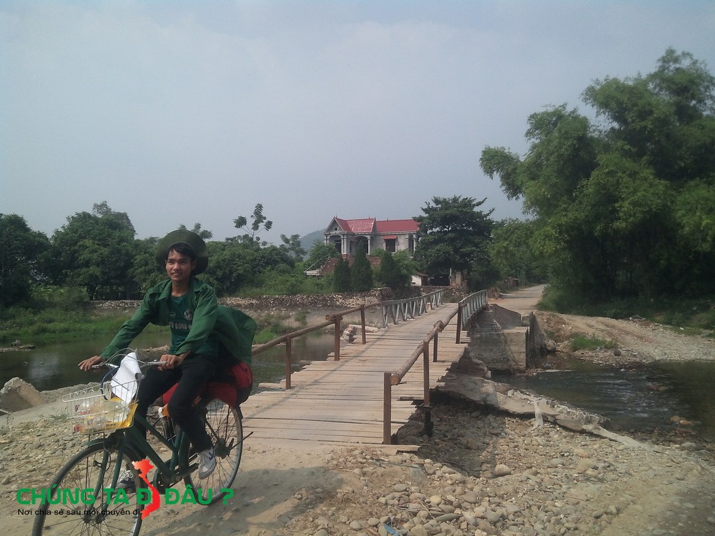 Đền Hùng thẳng tiến