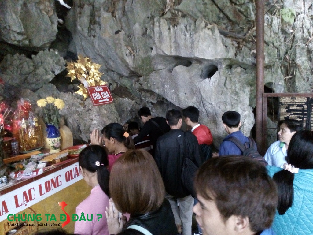 Vào cửa cha (vào động Tiên)