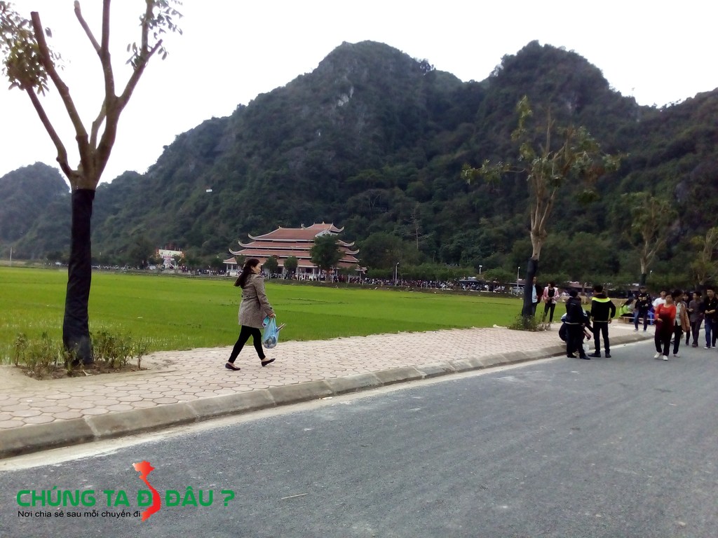 Chùa Tiên nhìn từ xa