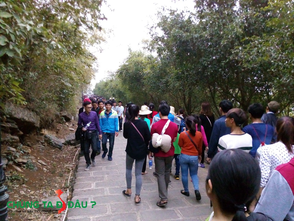 Đường đi sang chùa cổ