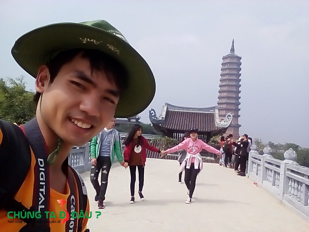 Lang thang ngắm cảnh tự sướng