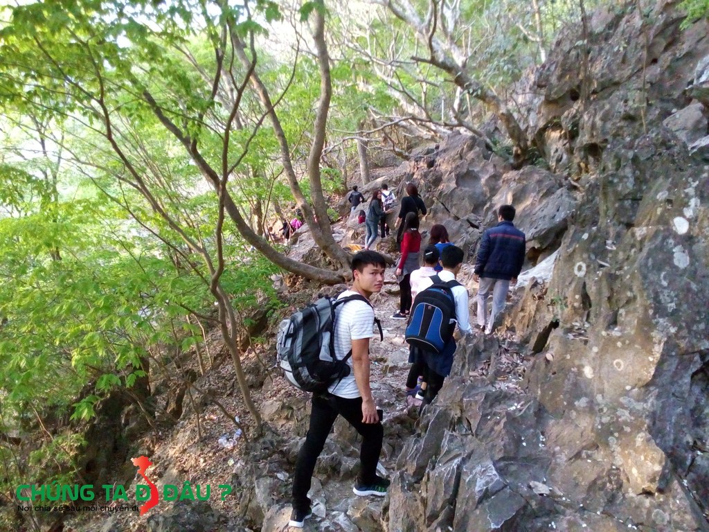 Đường sang hang Cắc cớ rất đẹp