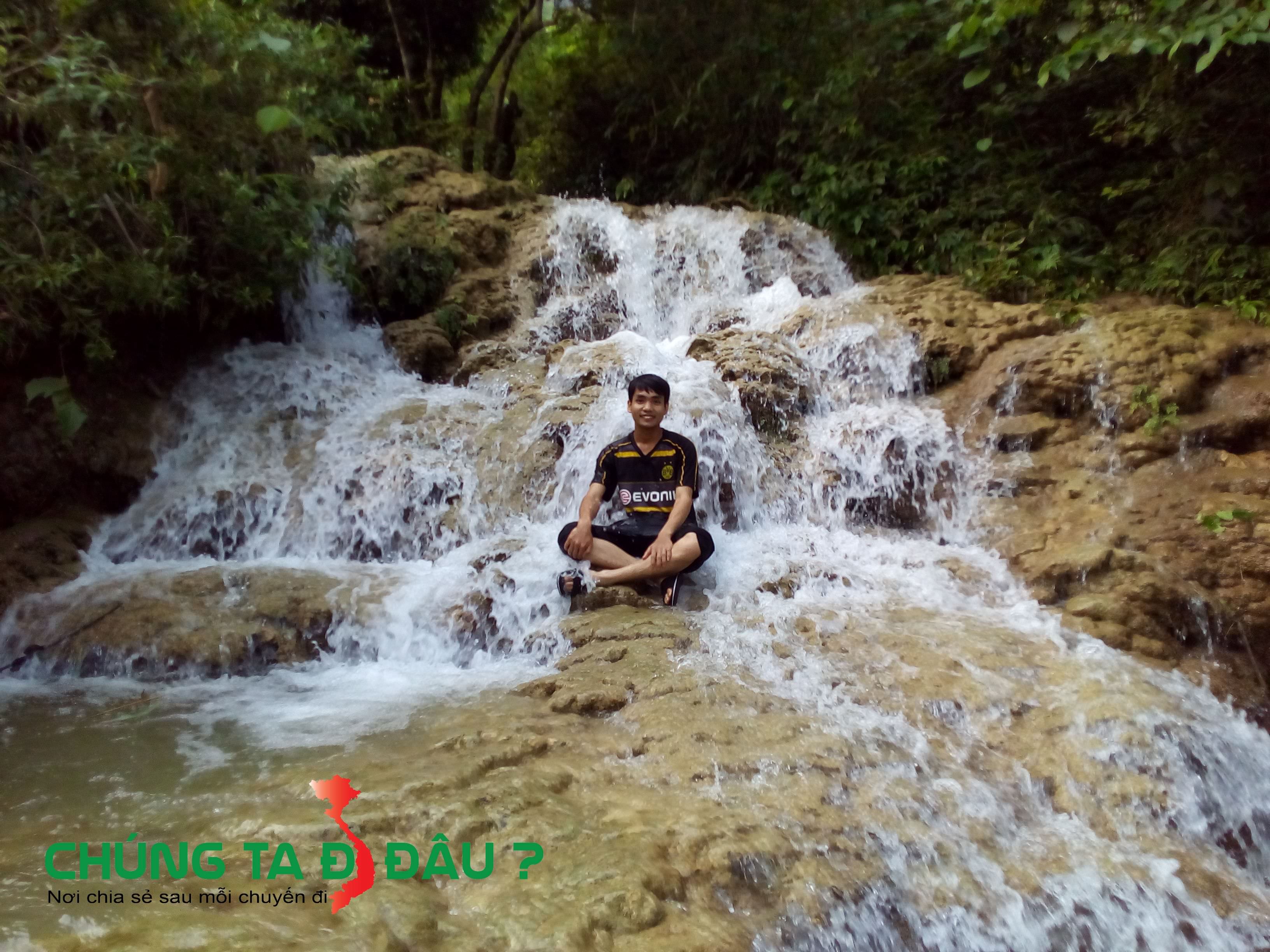 Một góc thác Hiêu