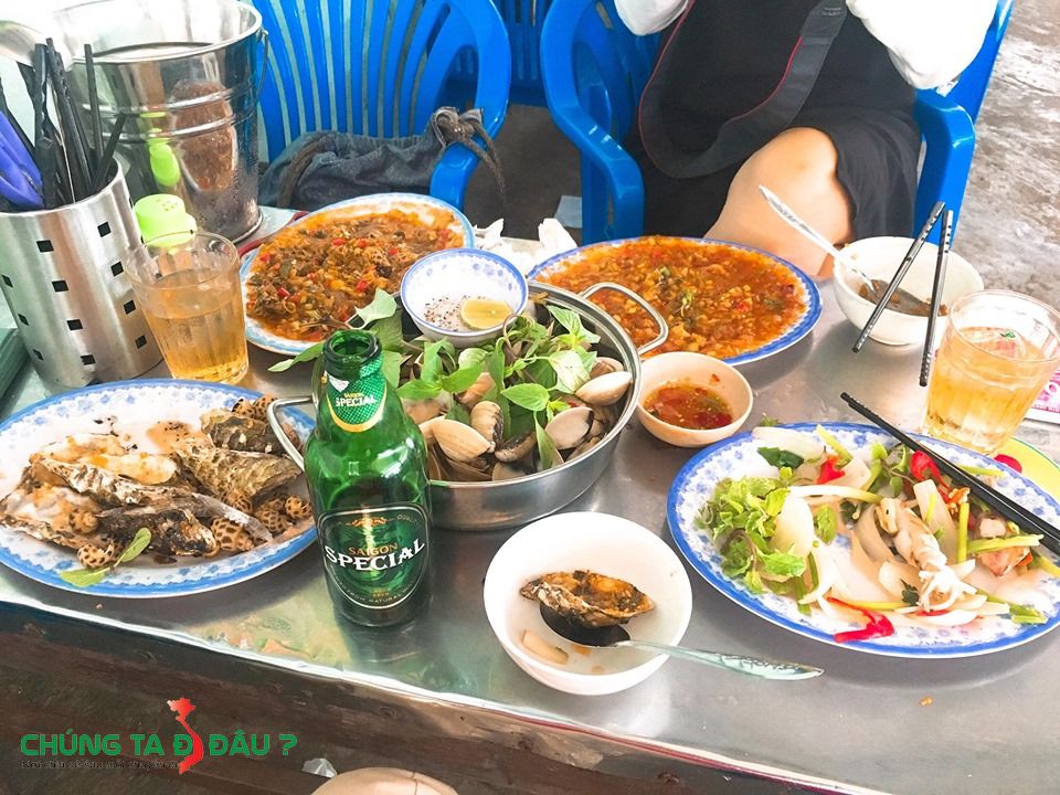 Hải Sản Năm Đảnh