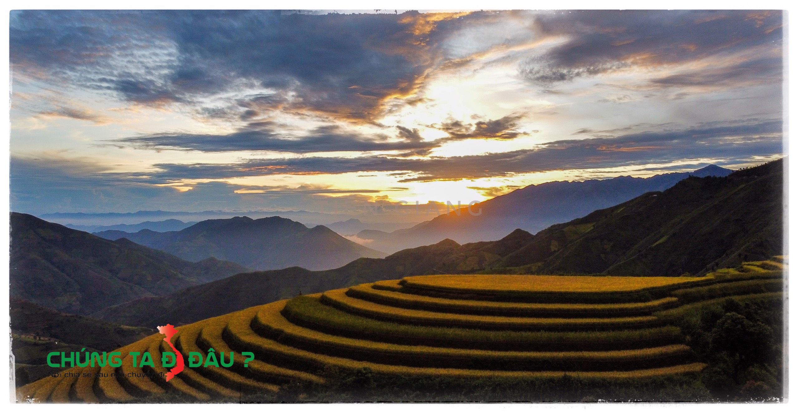 Hoàng hôn trên mâm xôi