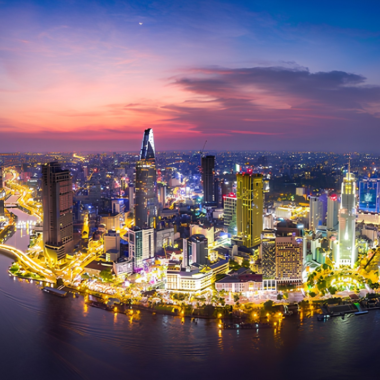 Tour Sài Gòn 2 Ngày 1 Đêm: Khám Phá Hòn Ngọc Viễn Đông & Địa Đạo Củ Chi