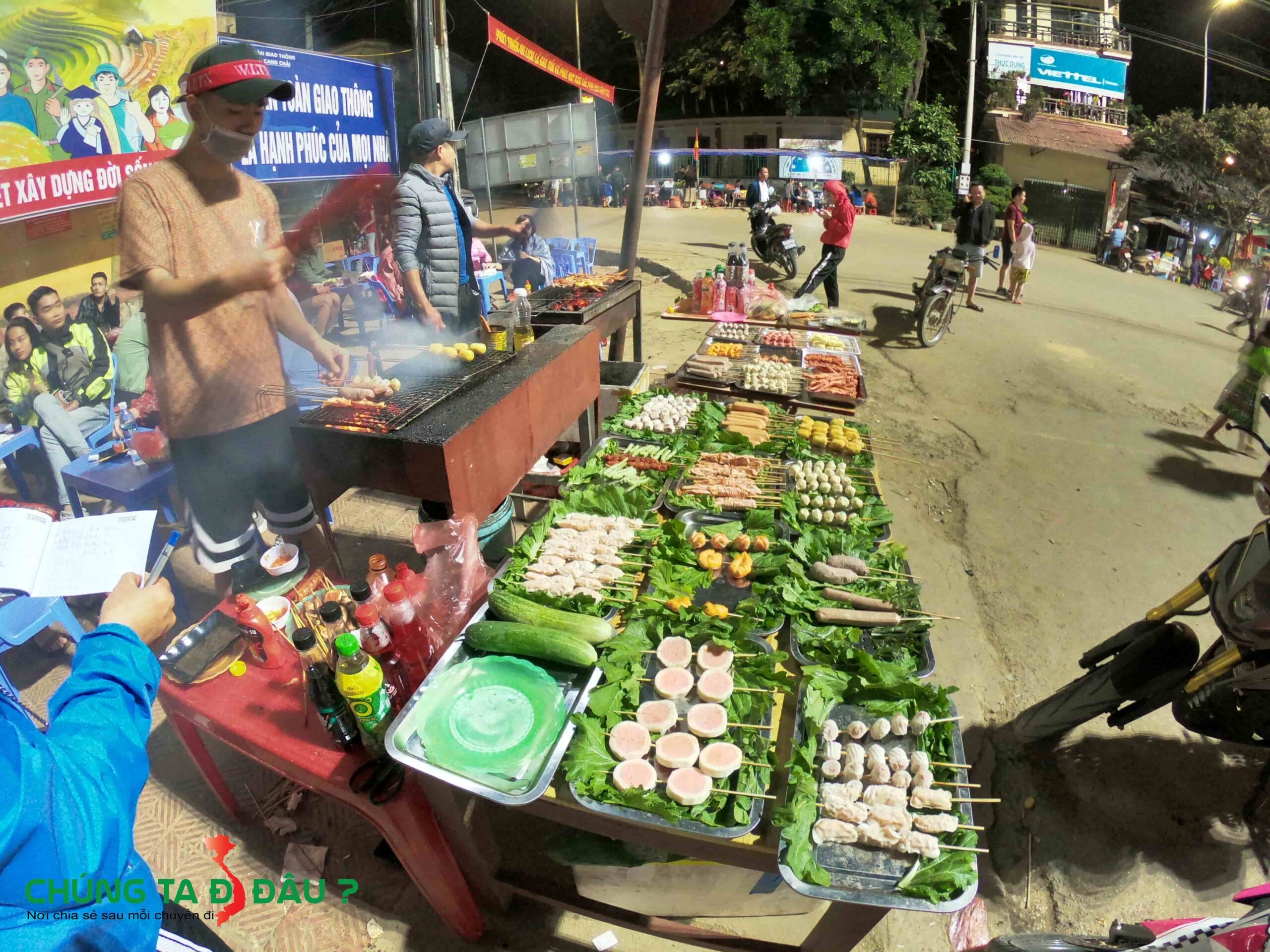 Chợ đêm Mù Cang Chải