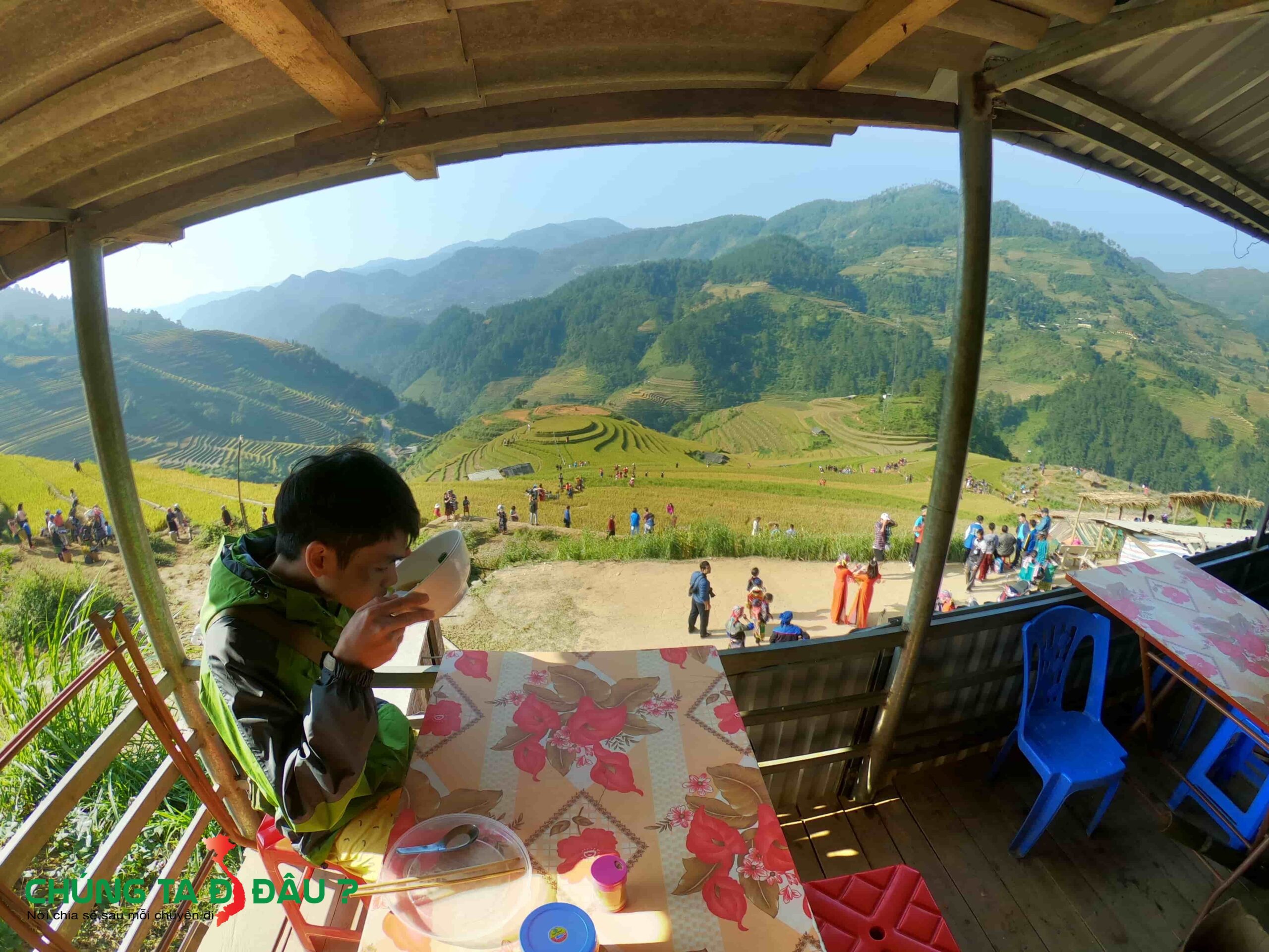 Ăn sáng tại Mâm Xôi lớn