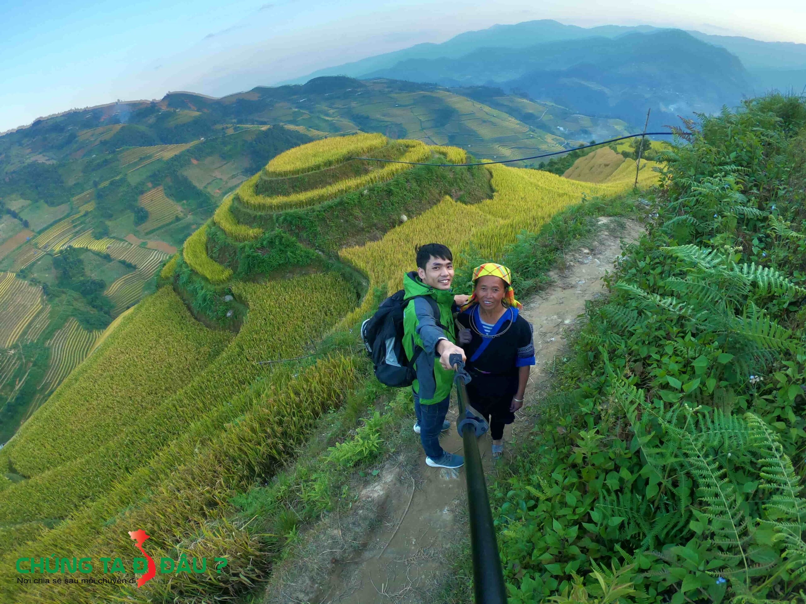 Chụp ảnh cùng bà chủ Mâm xôi