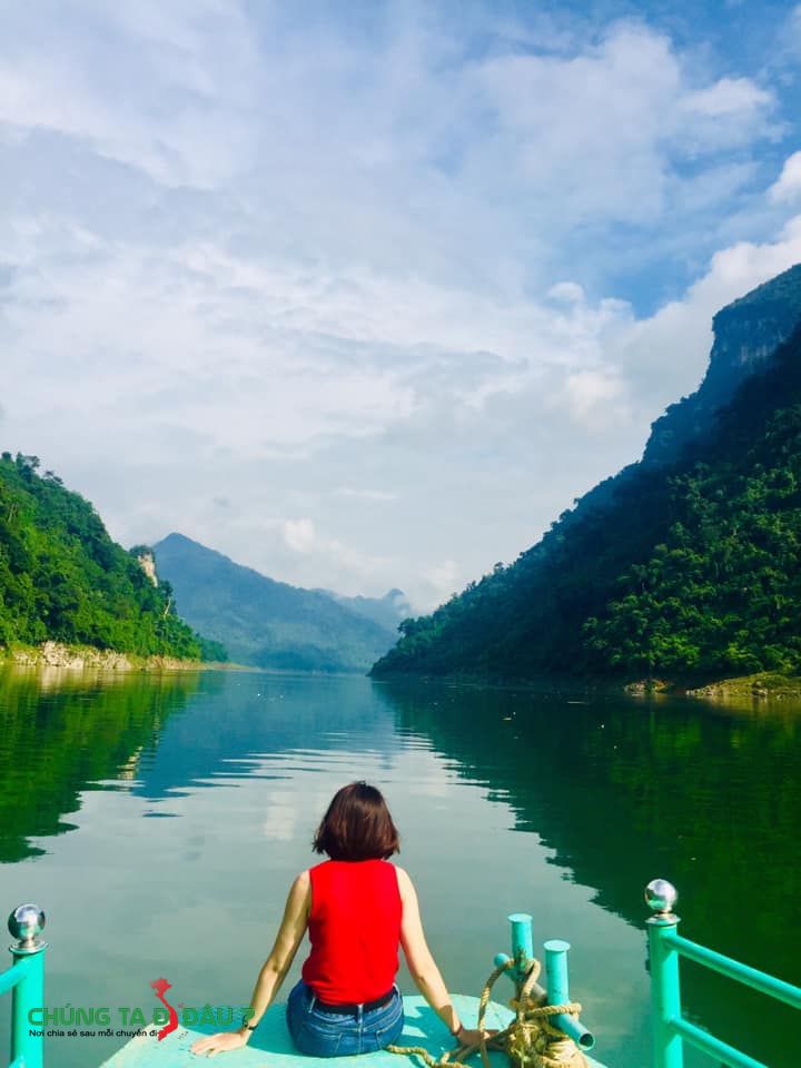 Trên lòng Hồ Na Hang