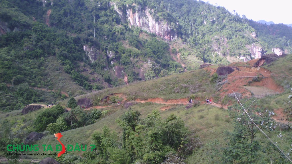1 đoạn đường Offroad vào đồn biên phòng