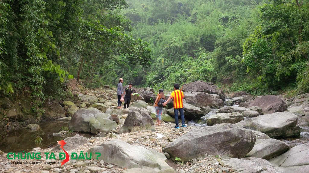 Đường vào thác