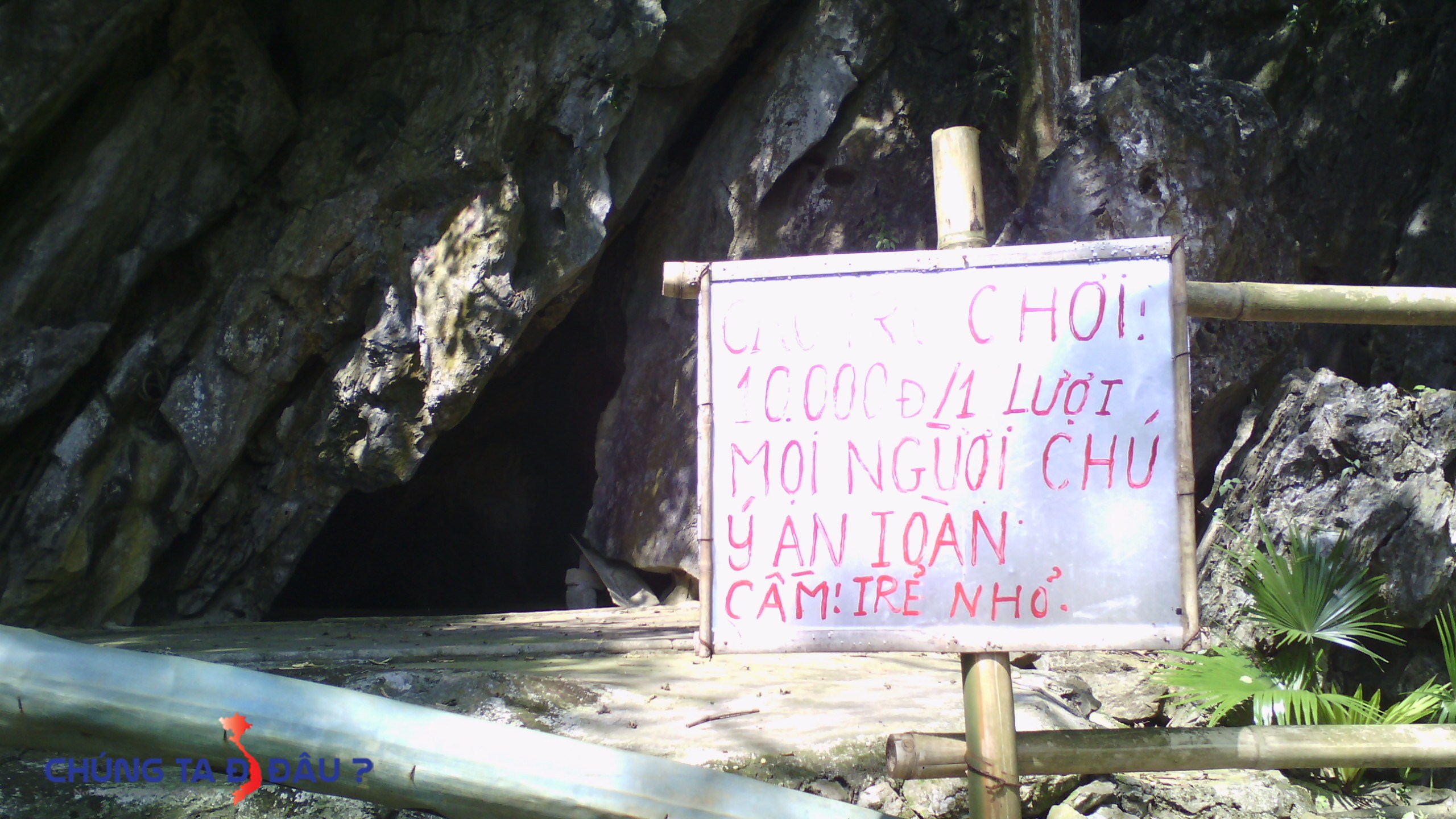Lối vào hang