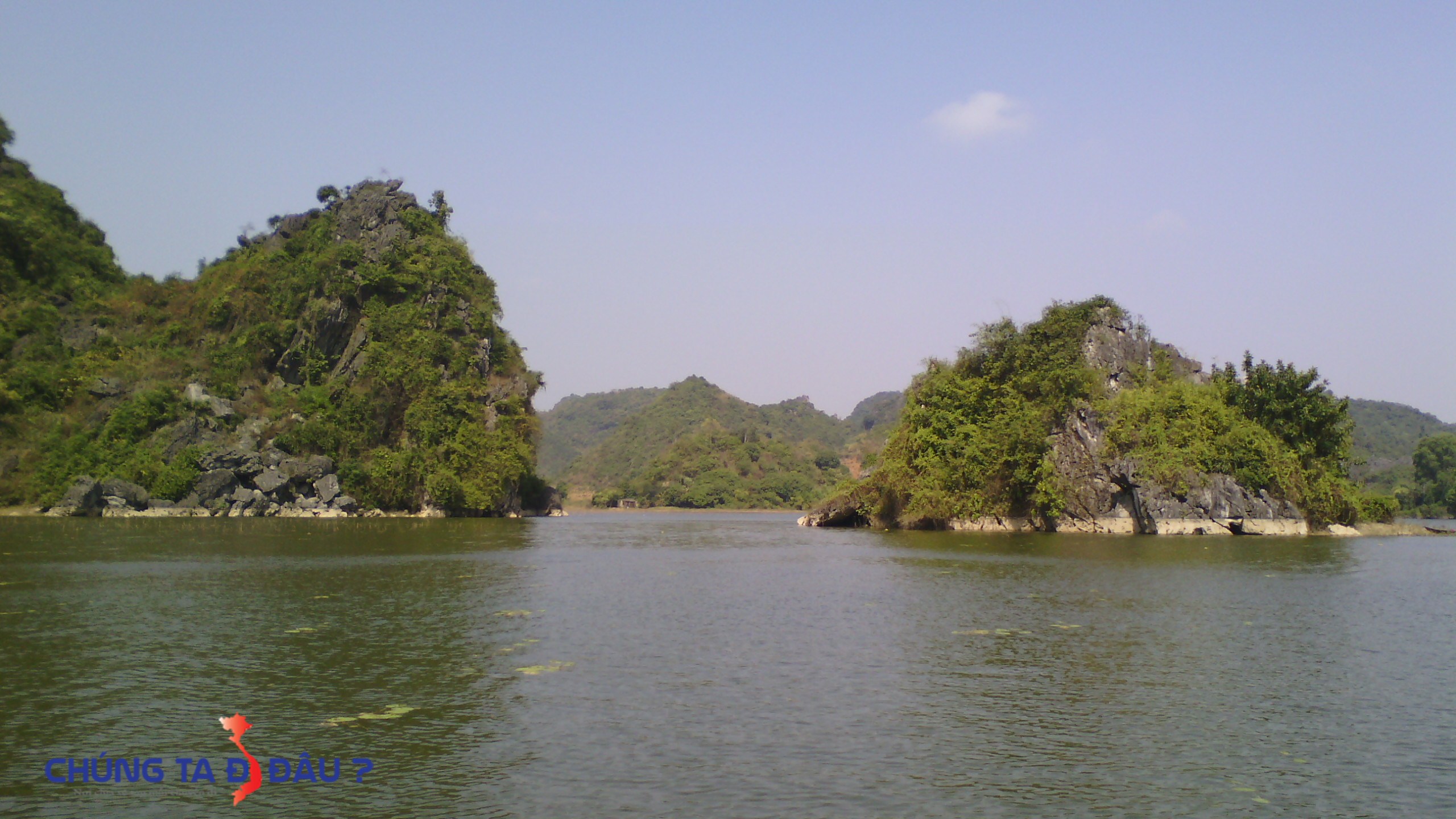1 góc hồ Quan Sơn