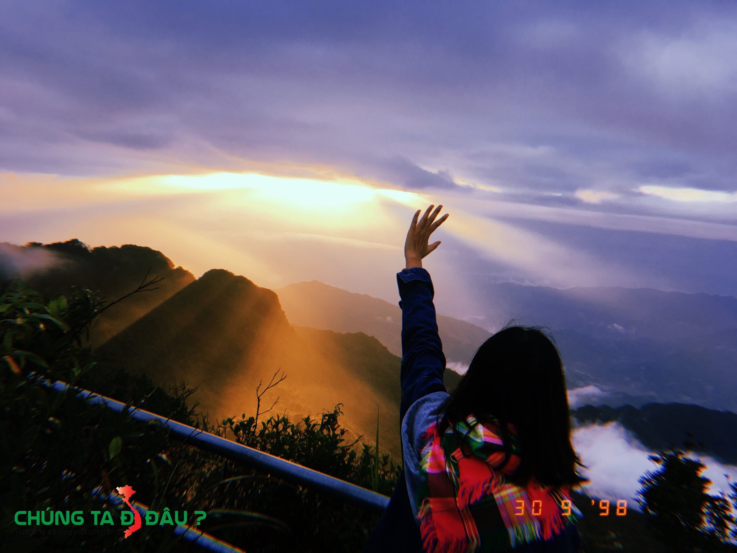 Khung cảnh kỳ ảo trên đỉnh