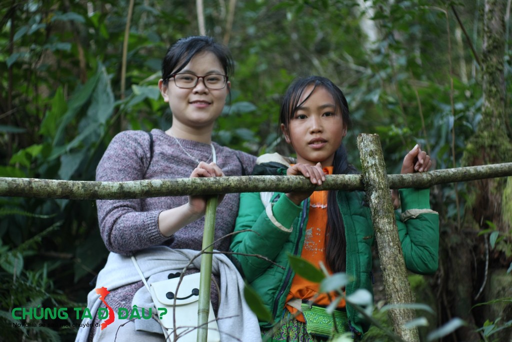 Không biết con nhà ai???