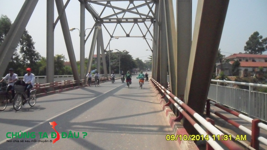 Cầu Phong Châu