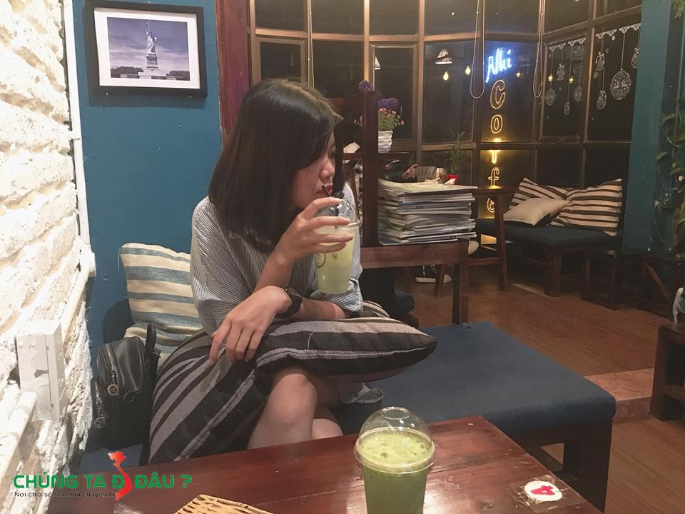 Nhi Coffee House