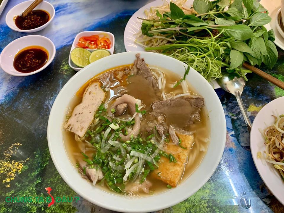 Bùn Bò Huế Vĩ Dạ